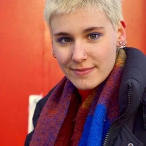 Meet your Posher, Mia